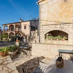 Holiday home Casa Giorgina In Veleniki - Haus Fuer 5-6 Personen