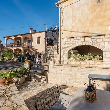 Hébergement de vacances Casa Giorgina In Veleniki - Haus Fuer 5-6 Personen