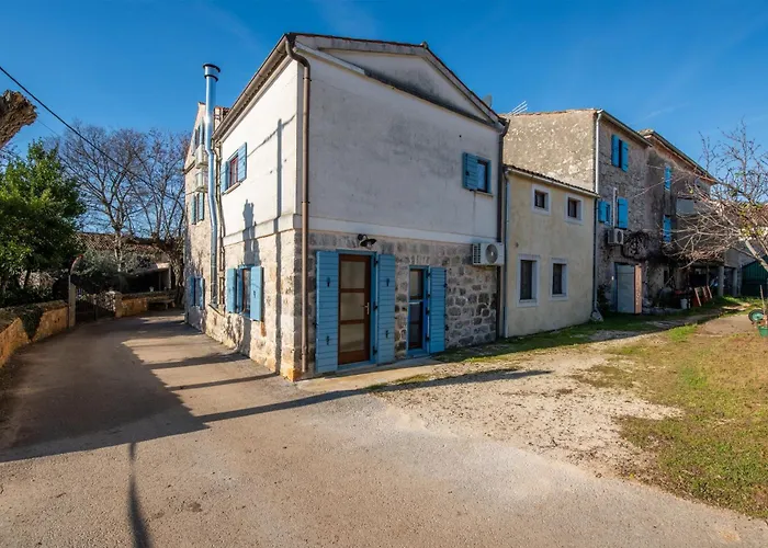 Casa Giorgina In Veleniki - Haus Fuer 5-6 Personen Дом отдыха