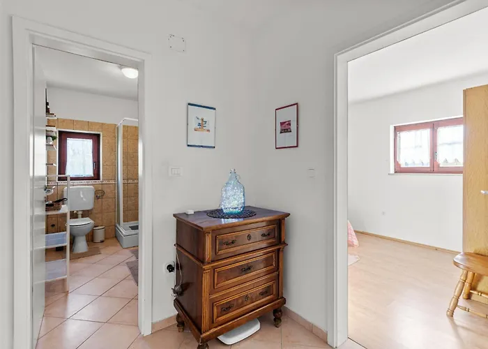 Дом отдыха Casa Giorgina In Veleniki - Haus Fuer 5-6 Personen Пореч